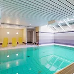 Strandnahe Mit Schwimmbad Im Haus, A Cappella 07, Διαμέρισμα Binz
