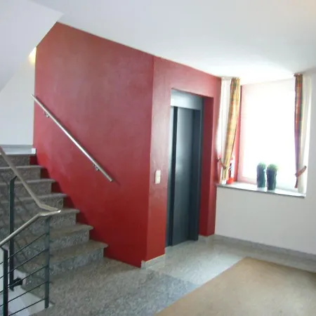 Strandnahe Mit Schwimmbad Im Haus, A Cappella 07, Apartment Binz