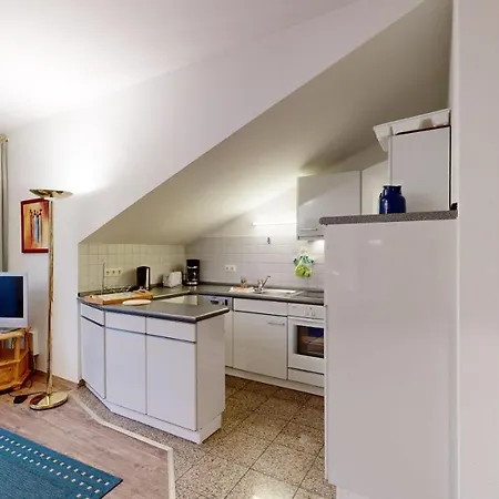 Strandnahe Mit Schwimmbad Im Haus, A Cappella 07,