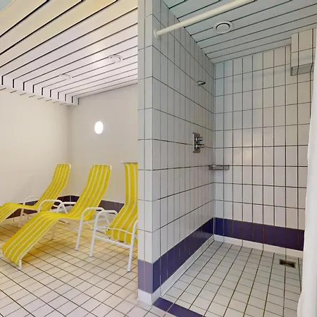 Strandnahe Mit Schwimmbad Im Haus, A Cappella 07, شقة