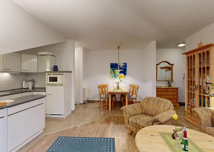 Strandnahe Mit Schwimmbad Im Haus, A Cappella 07, 아파트